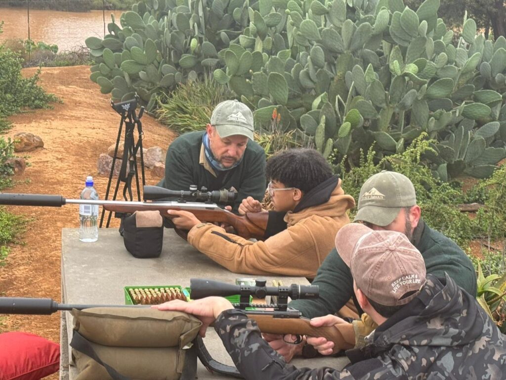 WhatsApp Image 2025-01-29 at 08.33.22 Hunters training visitors how to hunt